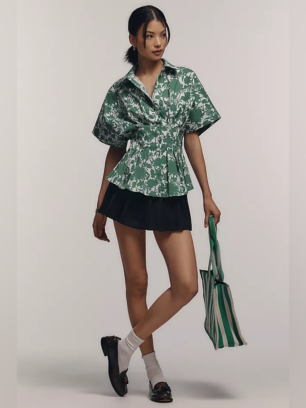 Anthropologie Exquise The Tobie Short-Sleeve Pleated Blouse in Green Size XXS